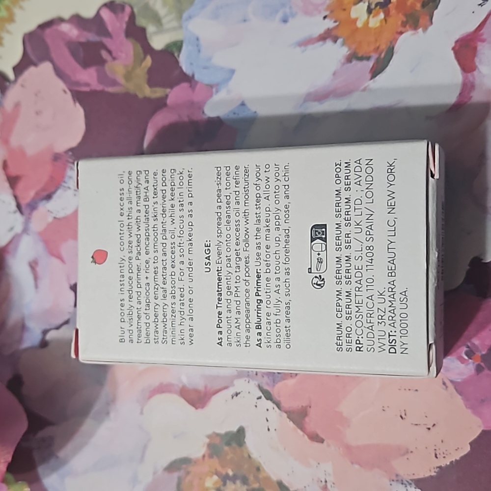 No longer avail Glow Recipe Strawberry BHA Pore-Smooth Blur Drops Serum 1 fl oz - Picture 12 of 16
